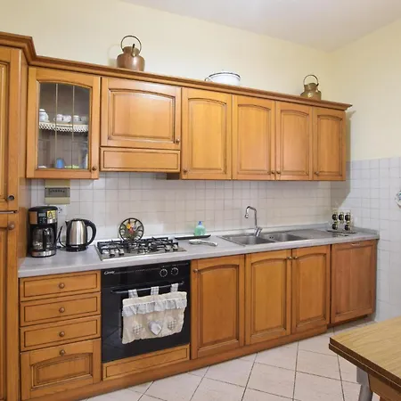 Lejlighed 3 Bedroom Amazing In Portole Montanare