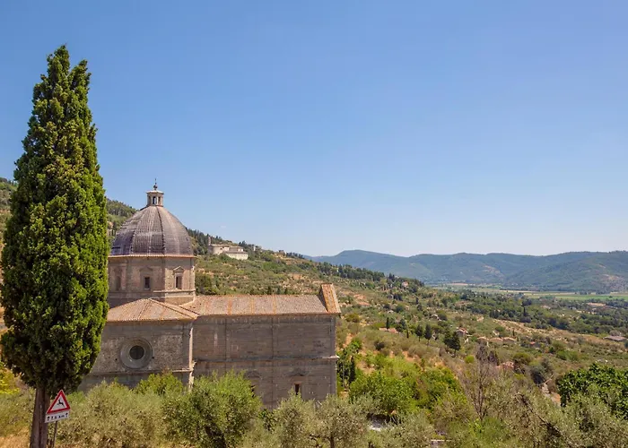 3 Bedroom Amazing In Portole Apartamento Cortona